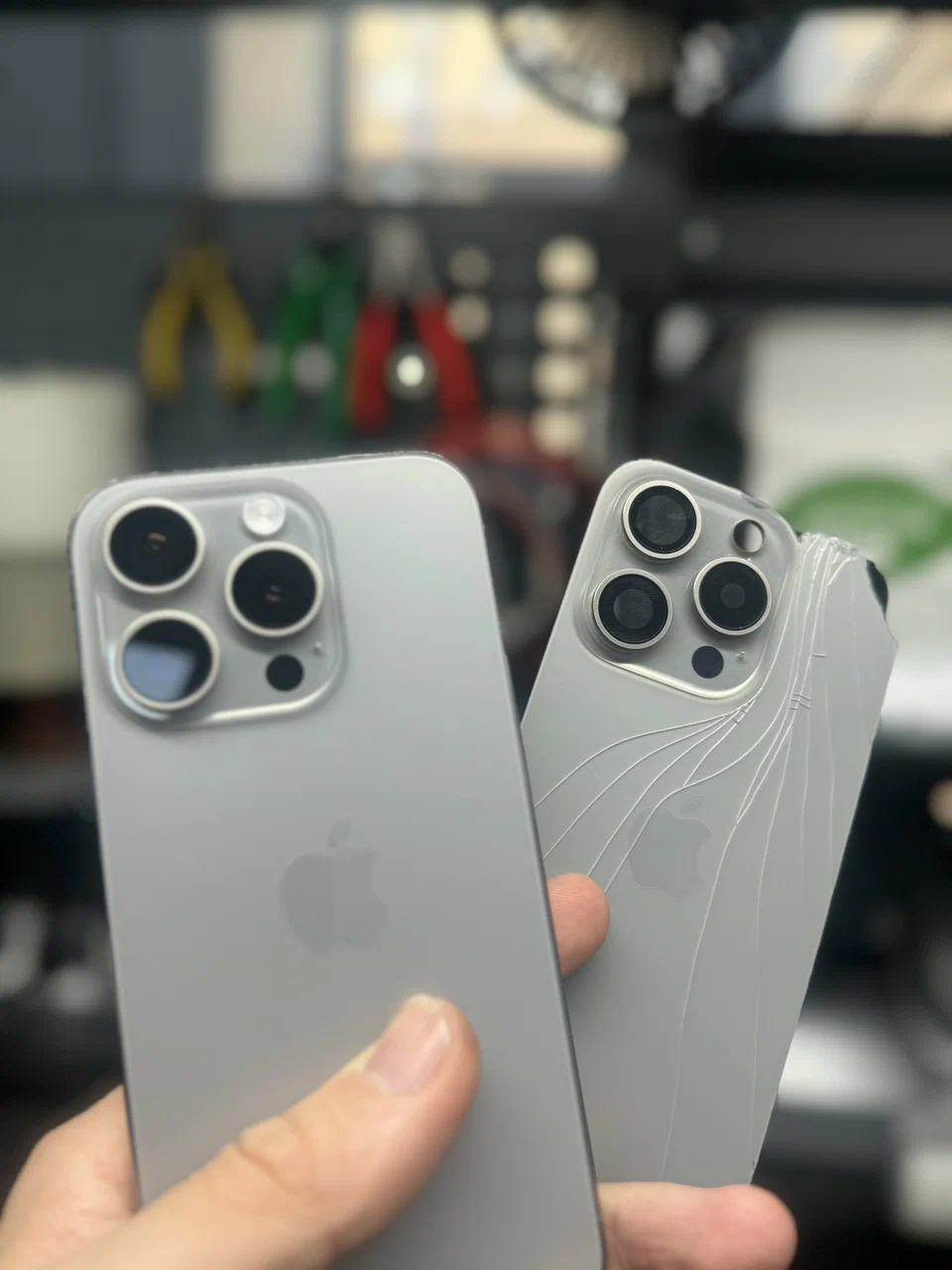 Замена заднего стекла iPhone: почему нельзя откладывать ремонт